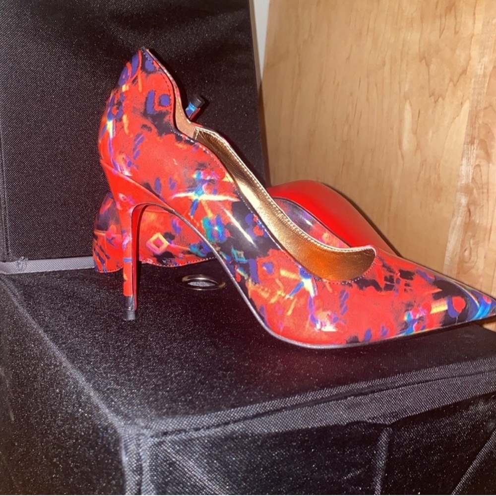 FREE GIFT W/purchase  Christian inspired NEVER WORN 39 !!!